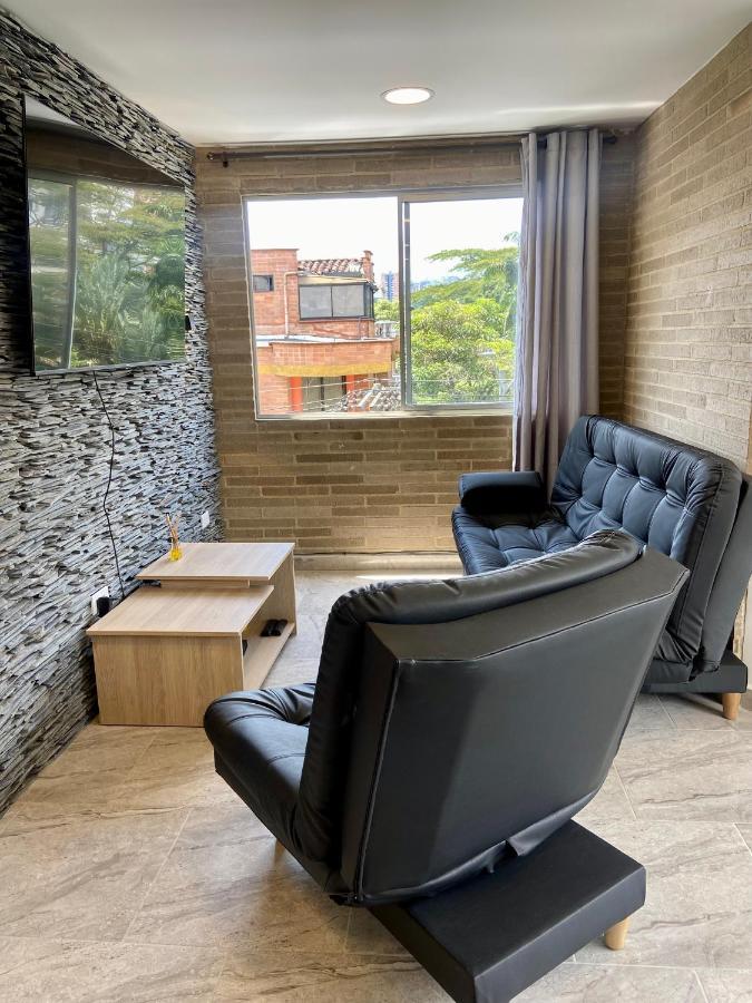 Apartamento Con Excelente Ubicacion En Envigado Esterno foto