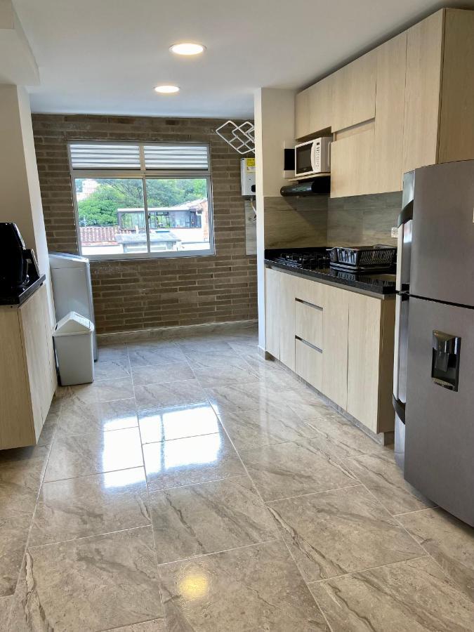 Apartamento Con Excelente Ubicacion En Envigado Esterno foto
