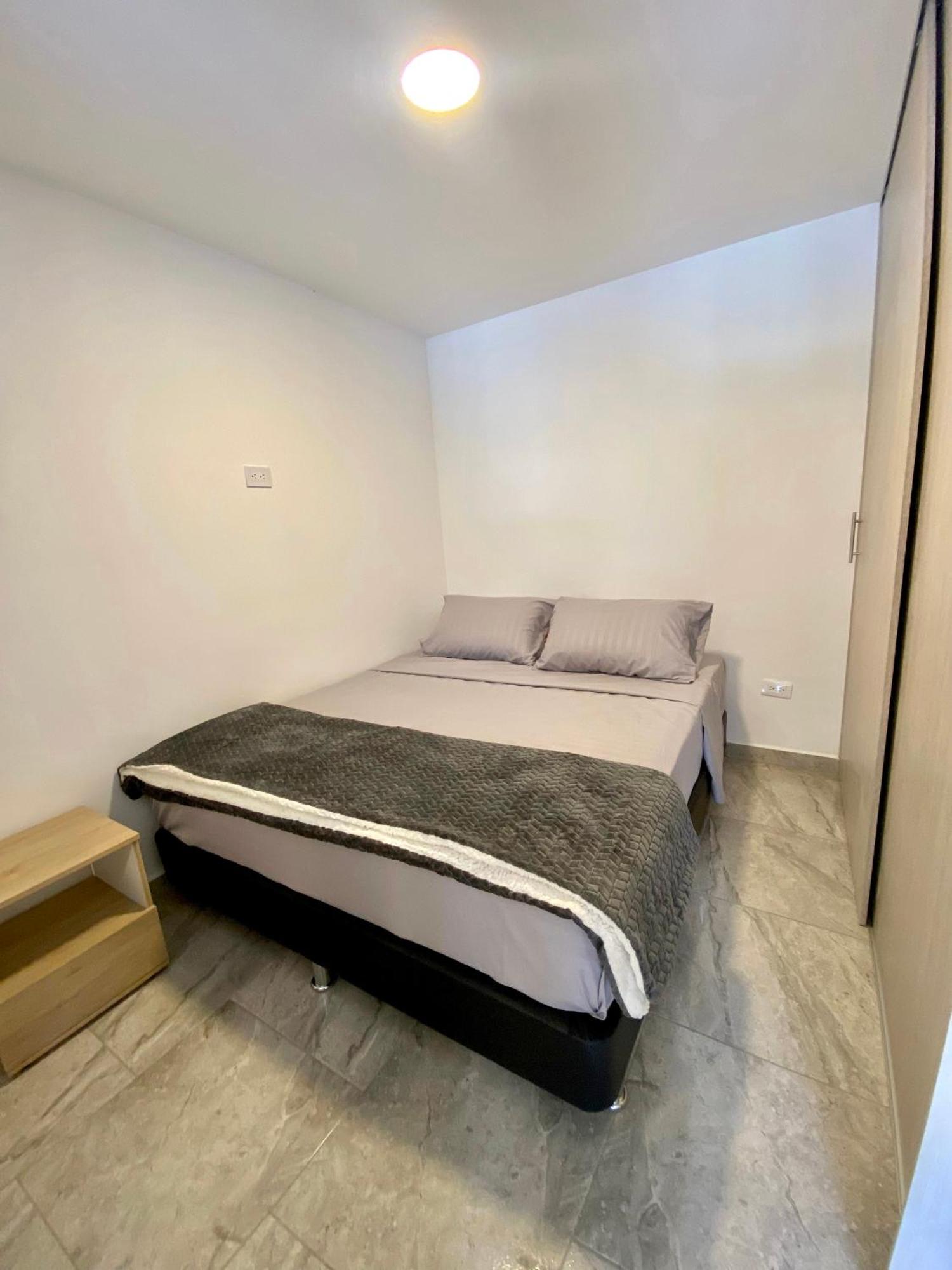 Apartamento Con Excelente Ubicacion En Envigado Esterno foto
